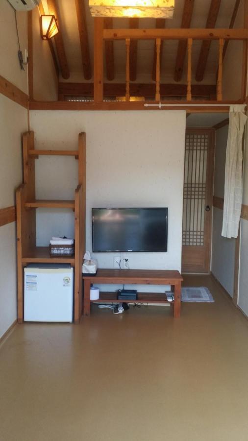 Yeonwoodang Guesthouse Jeonju Eksteriør billede