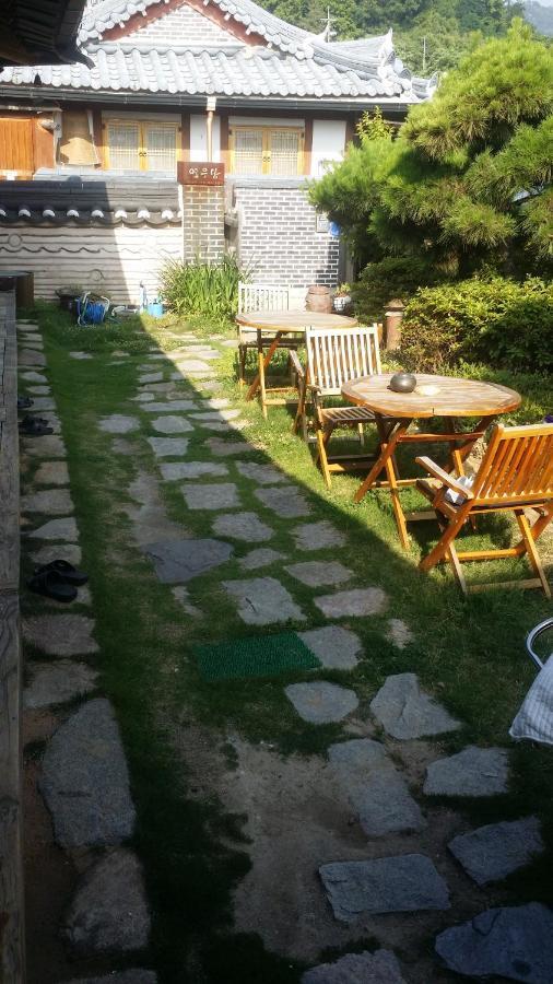 Yeonwoodang Guesthouse Jeonju Eksteriør billede